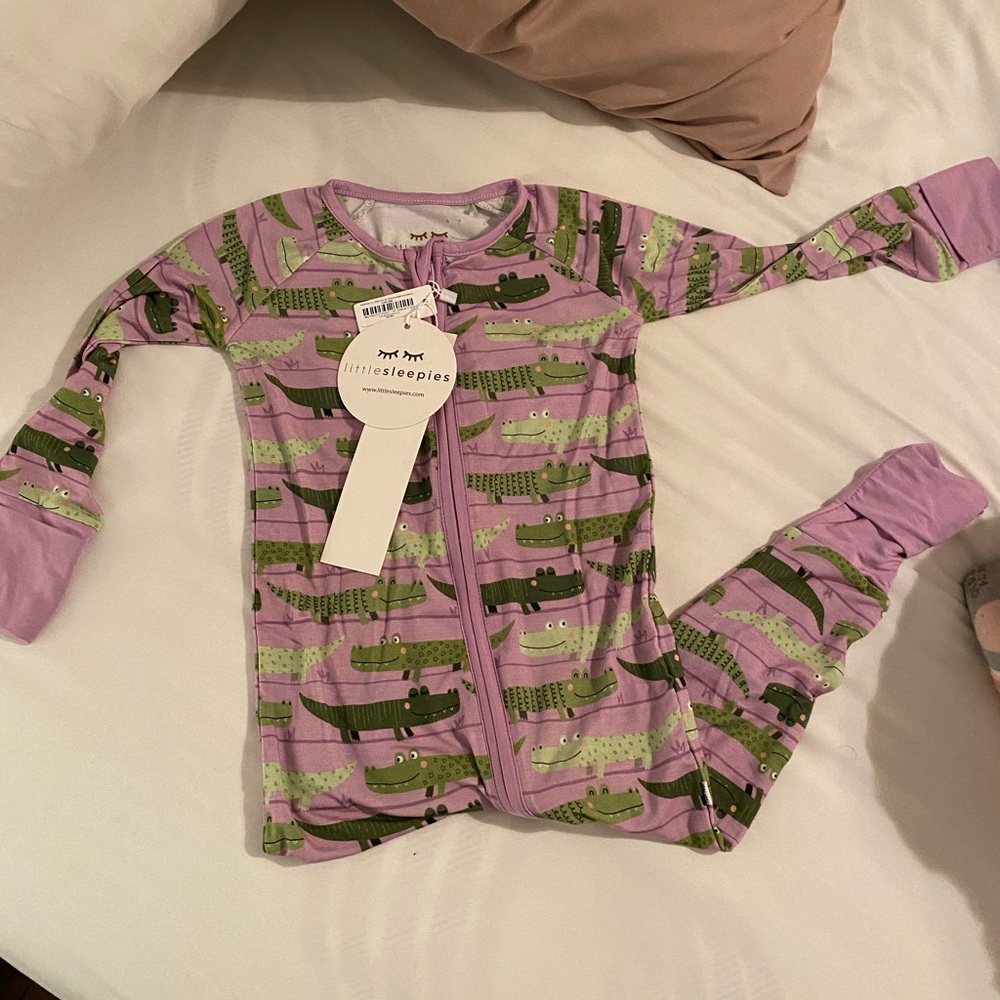NWT little Sleepies zipper pjs 12/18m